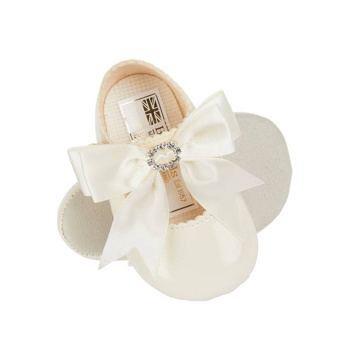 Early Days & Baypods - Wholesale Crib Shoes - Baby - B060 Girls button bar shoe with satin diamante bow9