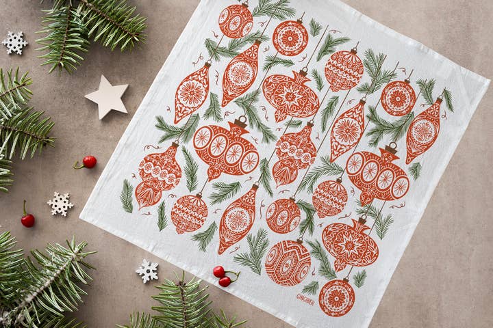 Gingiber - Wholesale Tea towel - Ornament Tea Towel - Classic Holiday Kitchen Decor5