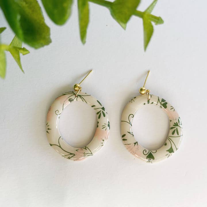Round floral earring for wholesale by Giralda Designs
