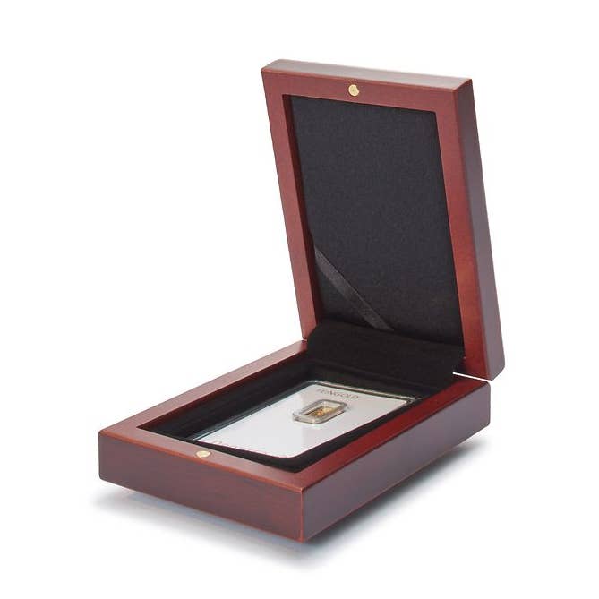 VOLTERRA Box for 1 gold bar in clear blister card for wholesale by Lighthouse