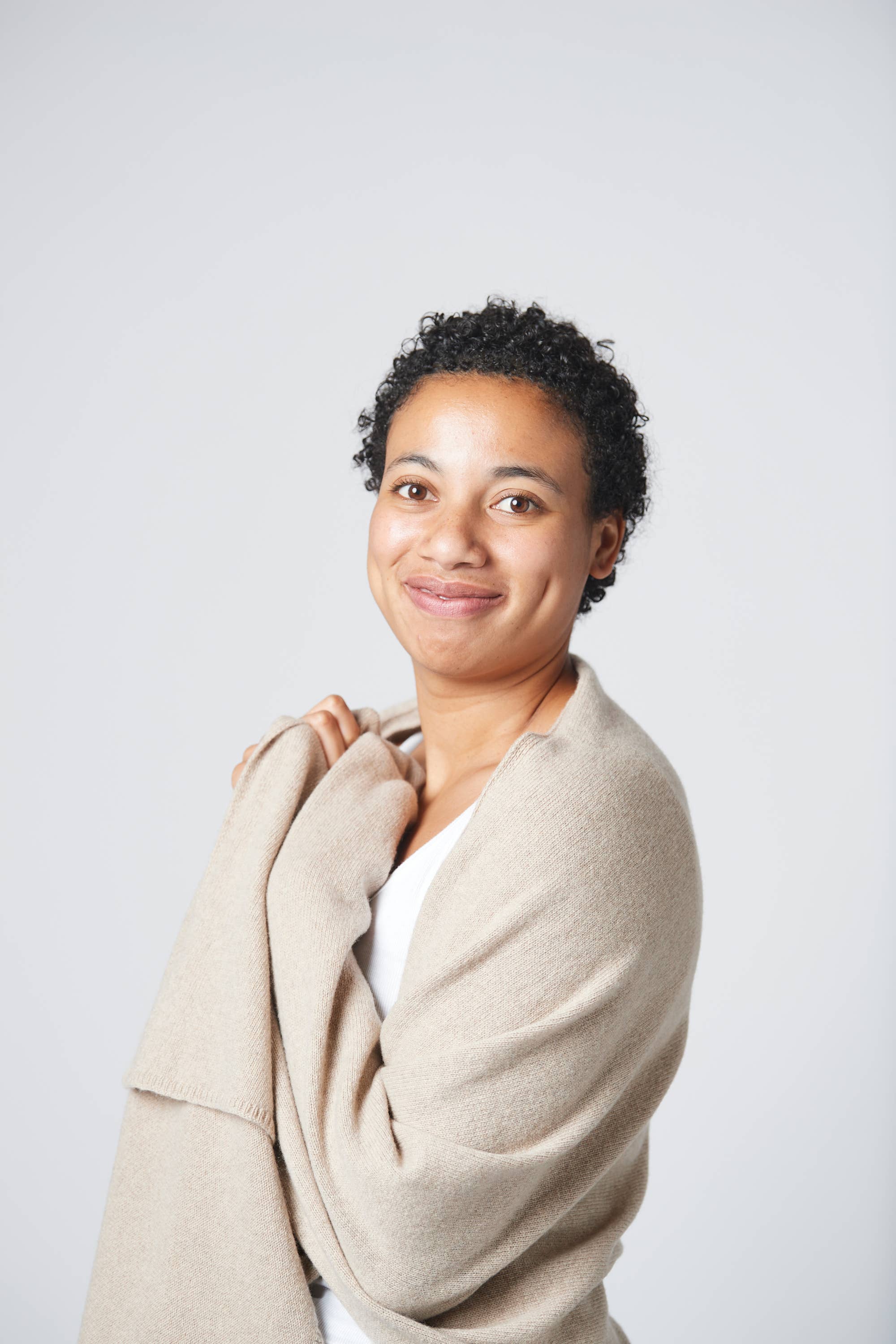 Margolis Pineo Italia - Wholesale Wrap - Women's - "ROBUSTO!" TRAVEL WRAP - 100% CASHMERE30