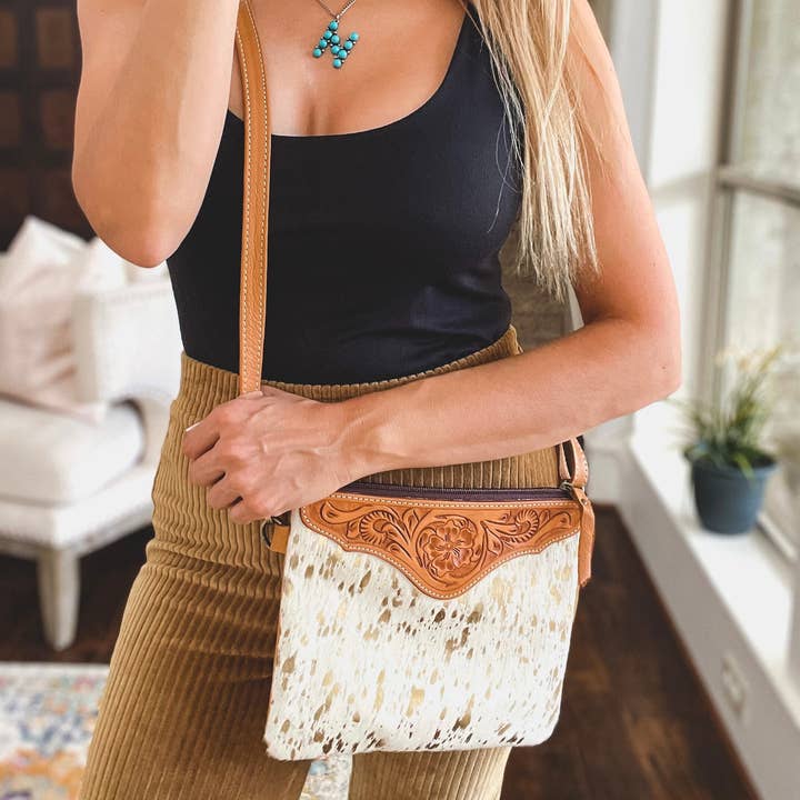 Boho Ranch Shop - Wholesale Crossbody Bag - Women's - Leather Crossbody Leather Cowhide Clutch Crossbody3