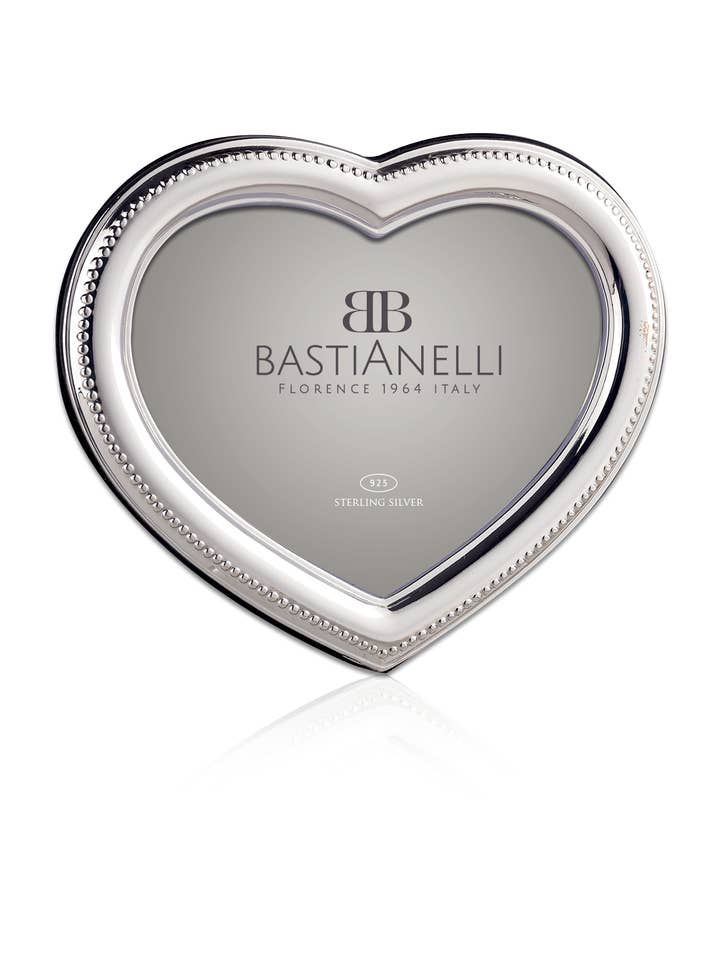 Art. 2058 Pearl heart silver frame cm 6x9 made in Italy for wholesale by Bastianelli