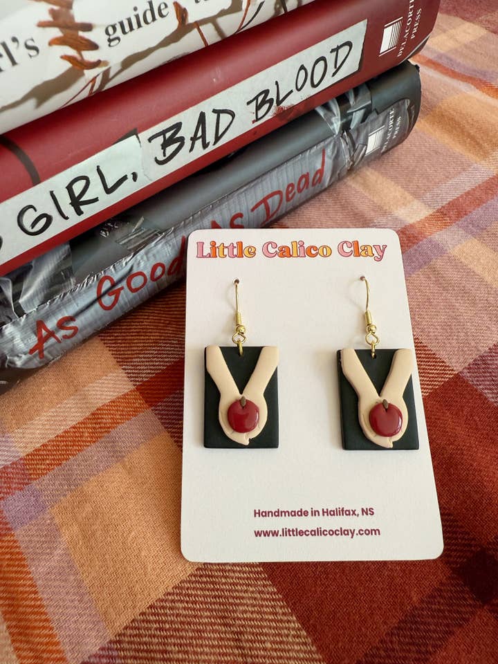 Brincos de Argila Polimérica | Romance de Vampiros em Suspensão por atacado de Little Calico Clay