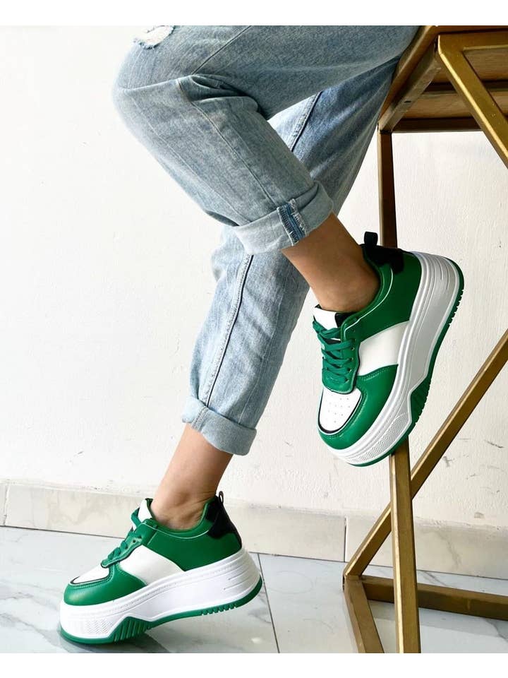 Vera Shop - Wholesale Lifestyle Sneakers - Women's - PLATFORM SNEAKERS1