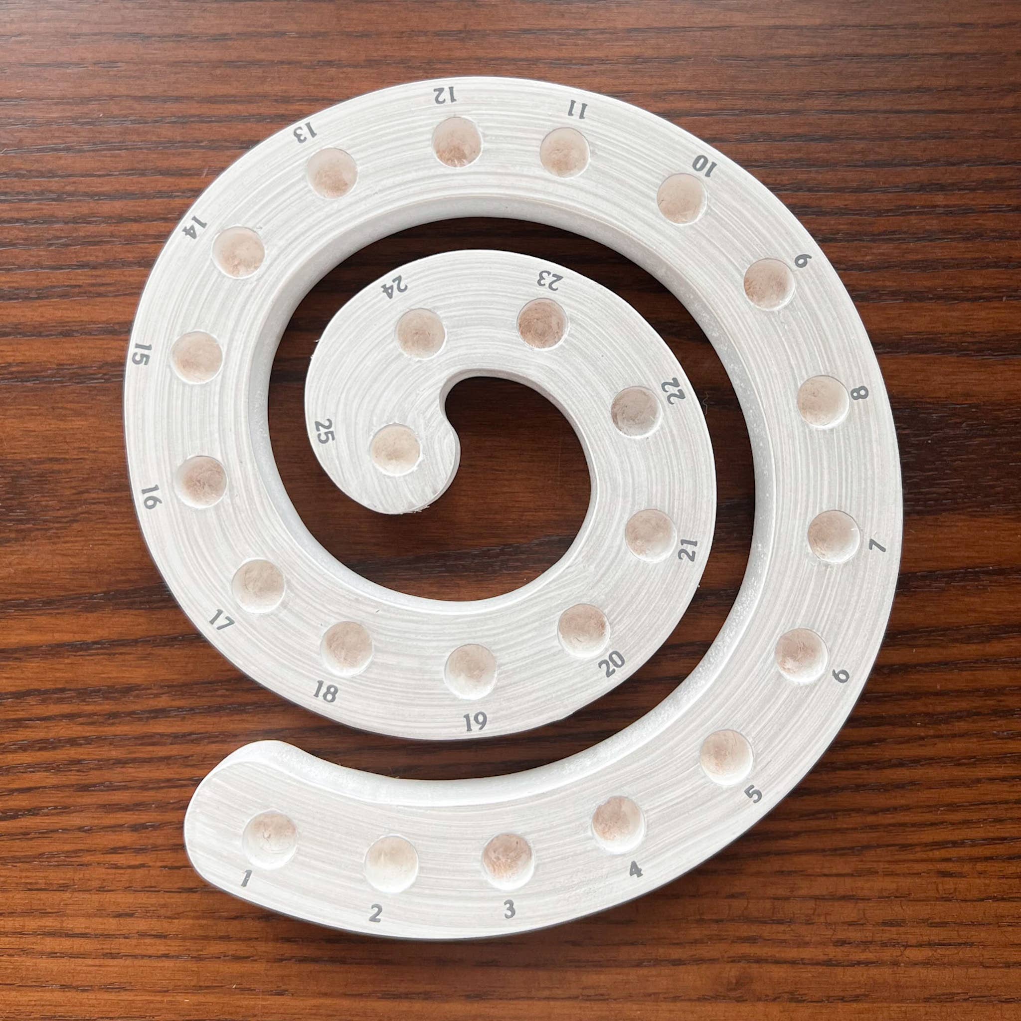 Abbey + CA Gift – wholesale Advent calendar – Spiral Christmas Countdown8