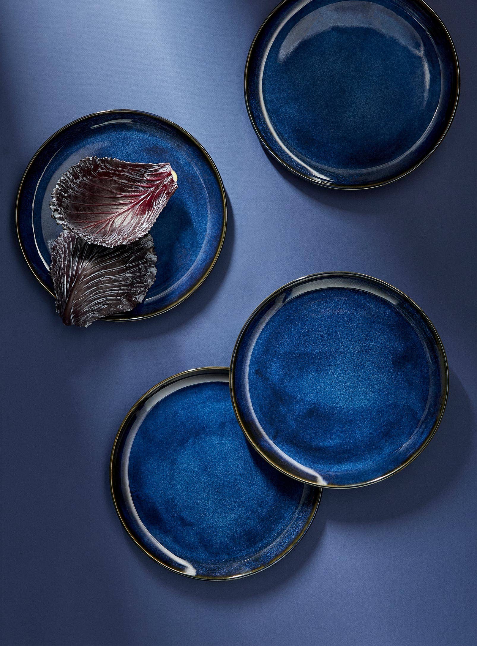 GHARYAN Stoneware & Olive Wood Tableware | Canada – wholesale Dinner plate – Handmade Stoneware Flat Salad/Dinner Plate | Edan 9.4"16