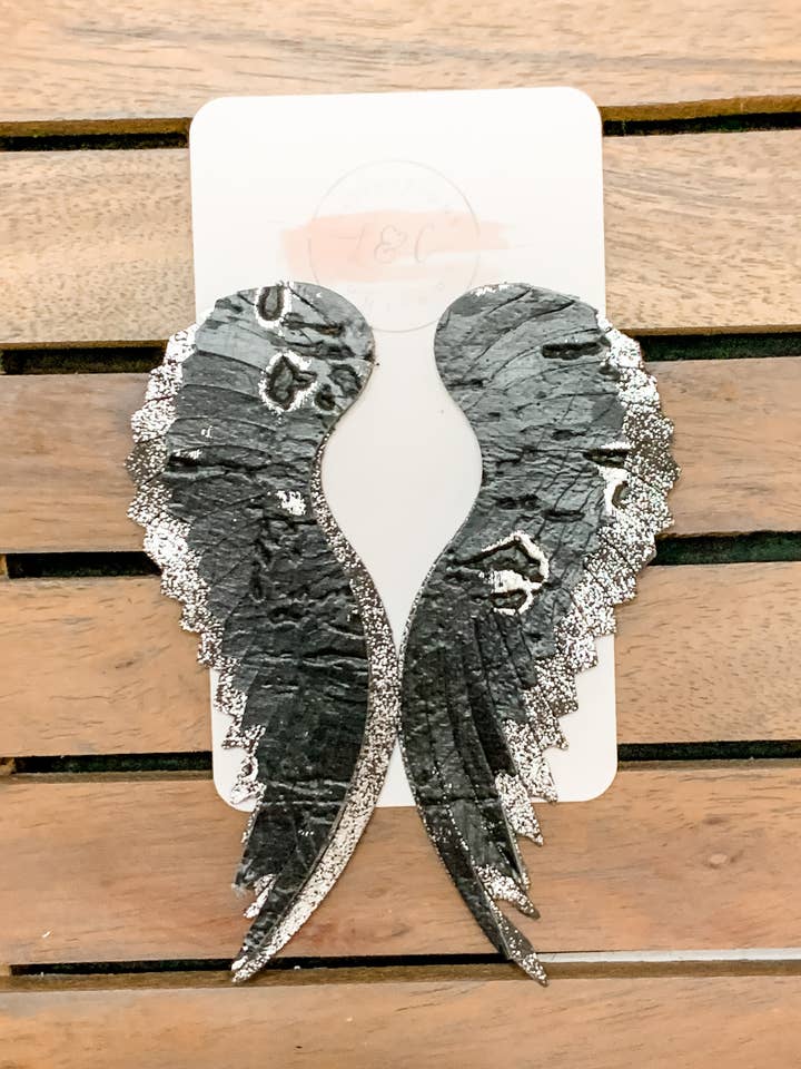 BLACK WILDWOOD ANGEL WINGS for wholesale by LC Designs