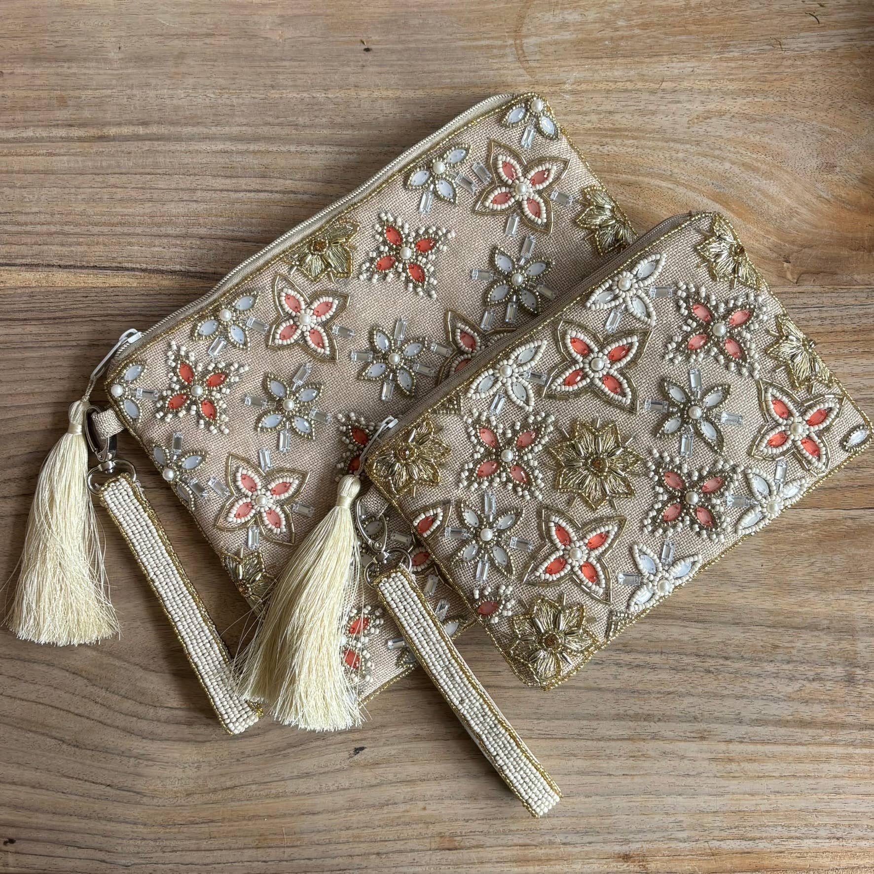 Muno - Wholesale Pouch - Women's - Boho Bloom Pouch Medium1