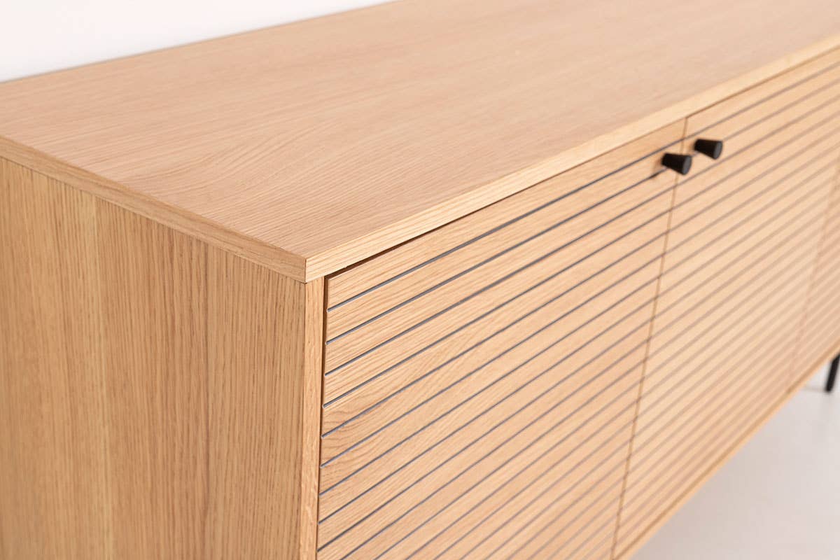 Gdeco - Wholesale Sideboard - Nela Sideboard, Oak Veneer And Black Dm, Black Metal Legs.4