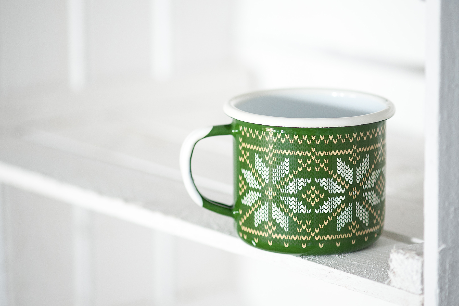 Emalco Enamelware - Wholesale Coffee Mug - 12 oz Green Enamel Coffee Mug | CHRISTMAS4