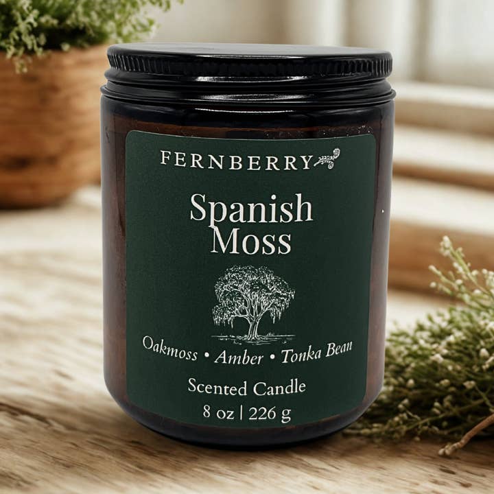 Candela con stoppino in legno da 8 oz al muschio spagnolo per la vendita all'ingrosso da parte di Fernberry