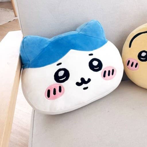 K_Wonderland - Wholesale Car Decorative Charm - Unisex - Chiikawa Neck Plush Cushion - Deco, Office, Car Cushion