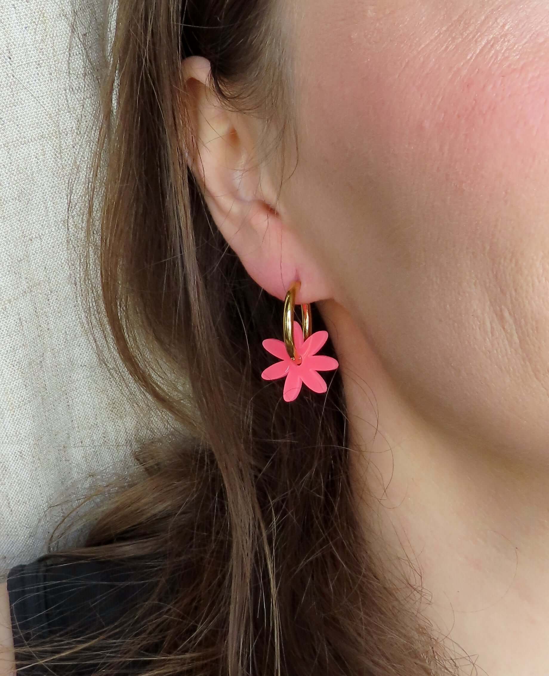 Niemalsmehrohne - Wholesale Hoop Earrings - White Margarite stainless steel hoops2