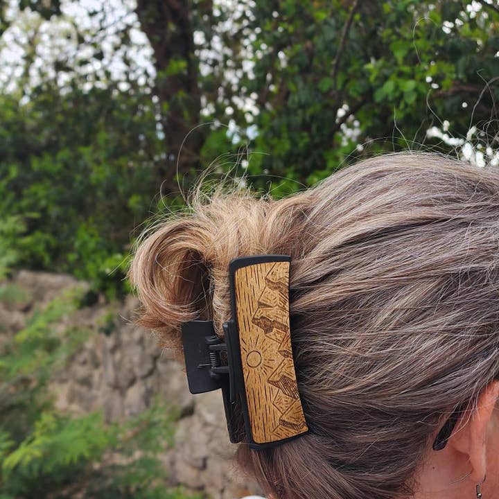 National Parks and Beyond - Wholesale Hair Clip - Women's - National Park Inspired Mountain 2" and 4" Claw Hair Clip3