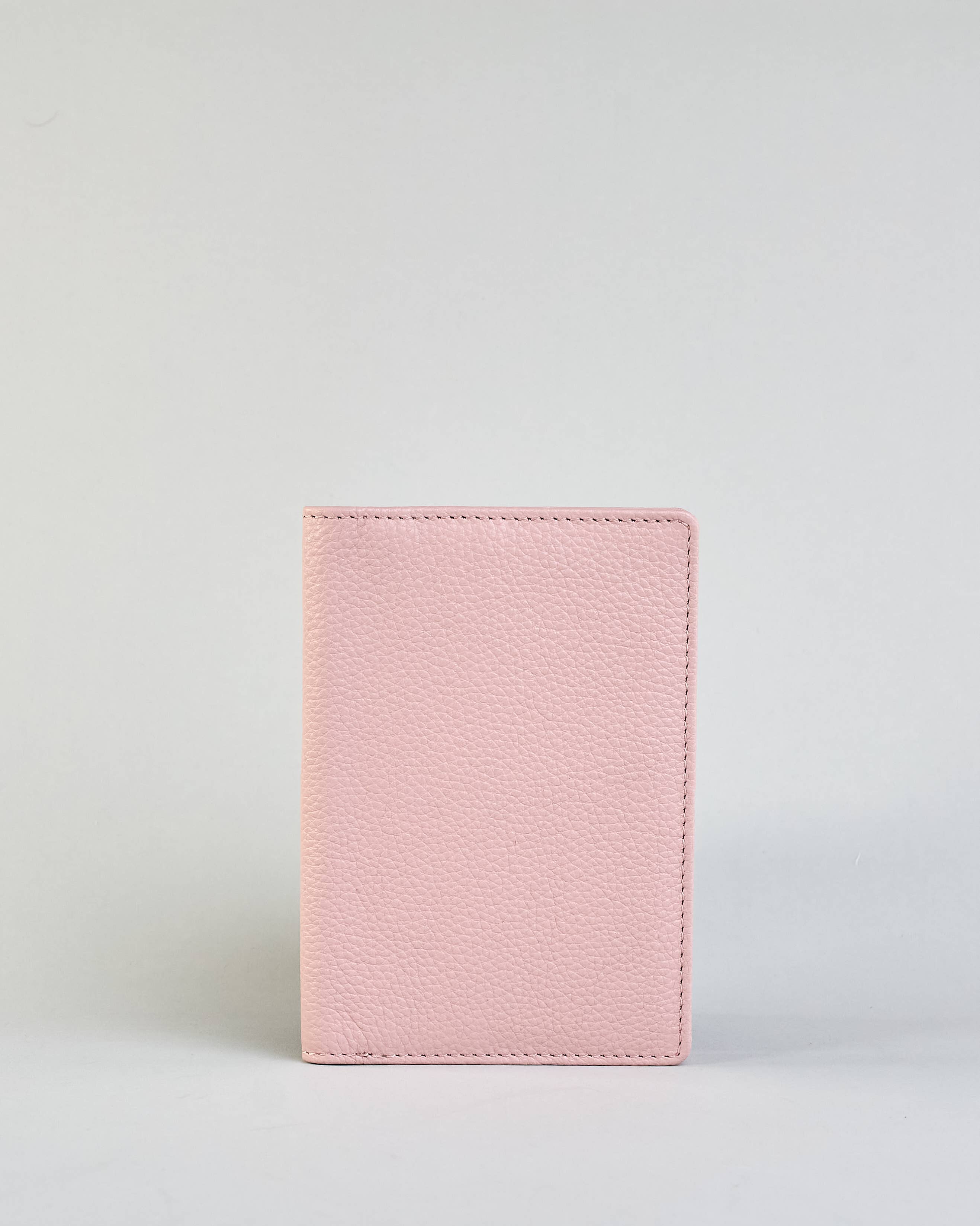 Herzilein-Wien GmbH - Wholesale Passport Case - Women's - Passhülle Leder 46