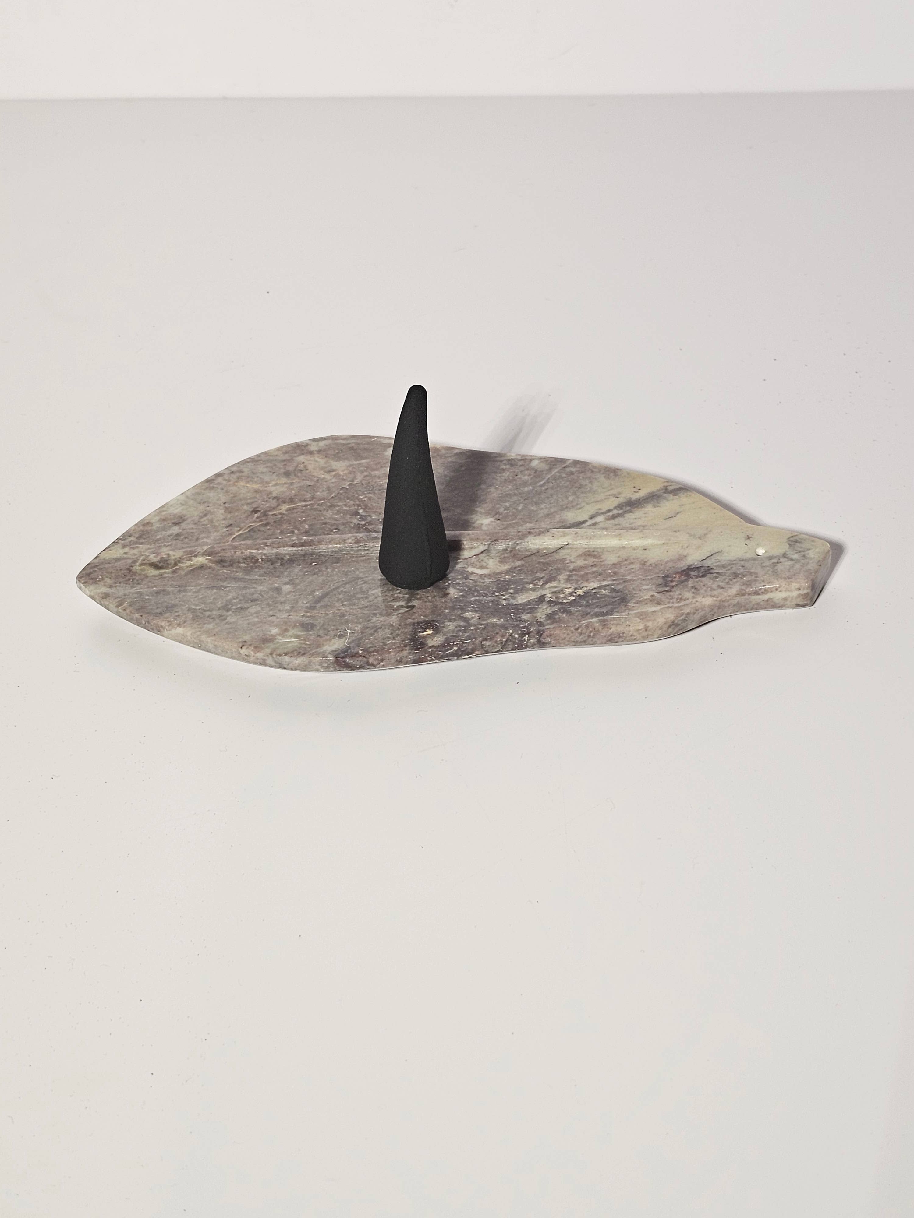 Saltroot Apothecary - Venta al por mayor Incienso - Incienso de moldavita (conos y varillas)11