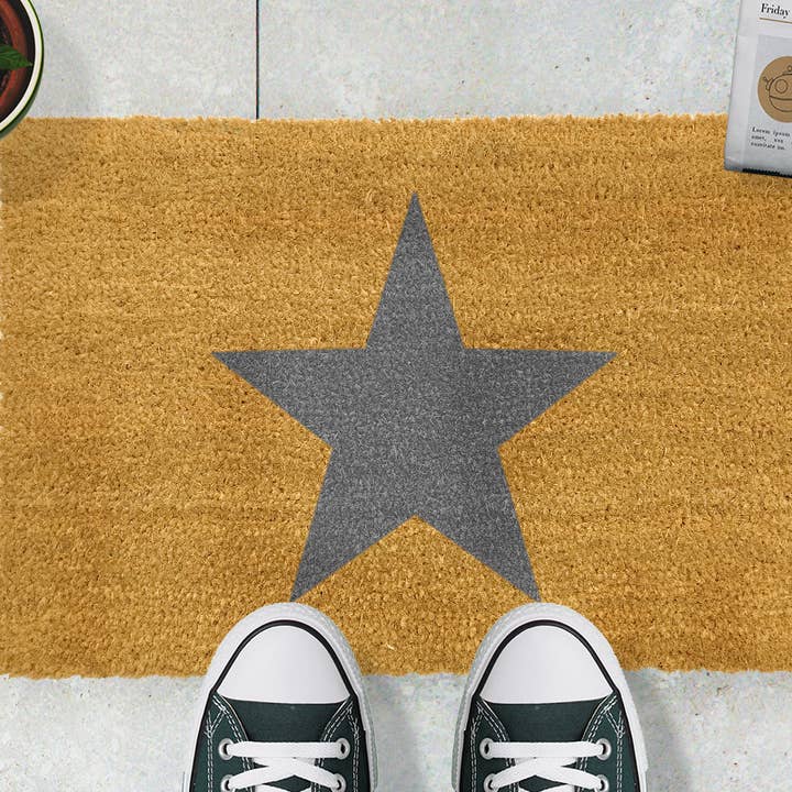 Paillasson gris étoile pour la vente par Artsy Mats
