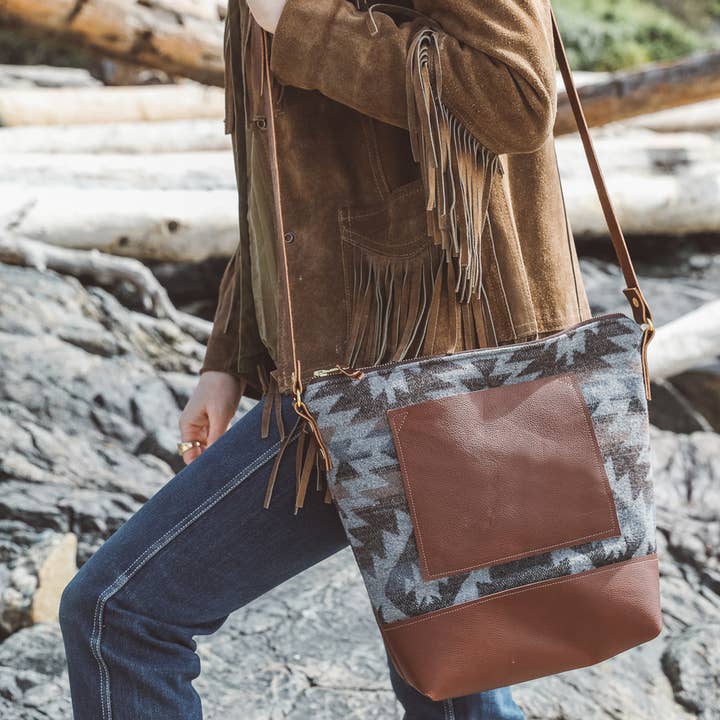 Grace Design - Wholesale Shoulder Bag - Women's - Brooklyn Carry-All | Cannon