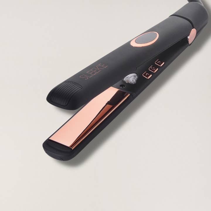 Sleek'e Hair / European Perfumes - Wholesale Straightener/Flat Iron - 1" Infrared Titanium Flat Iron / Hair Straightener 1