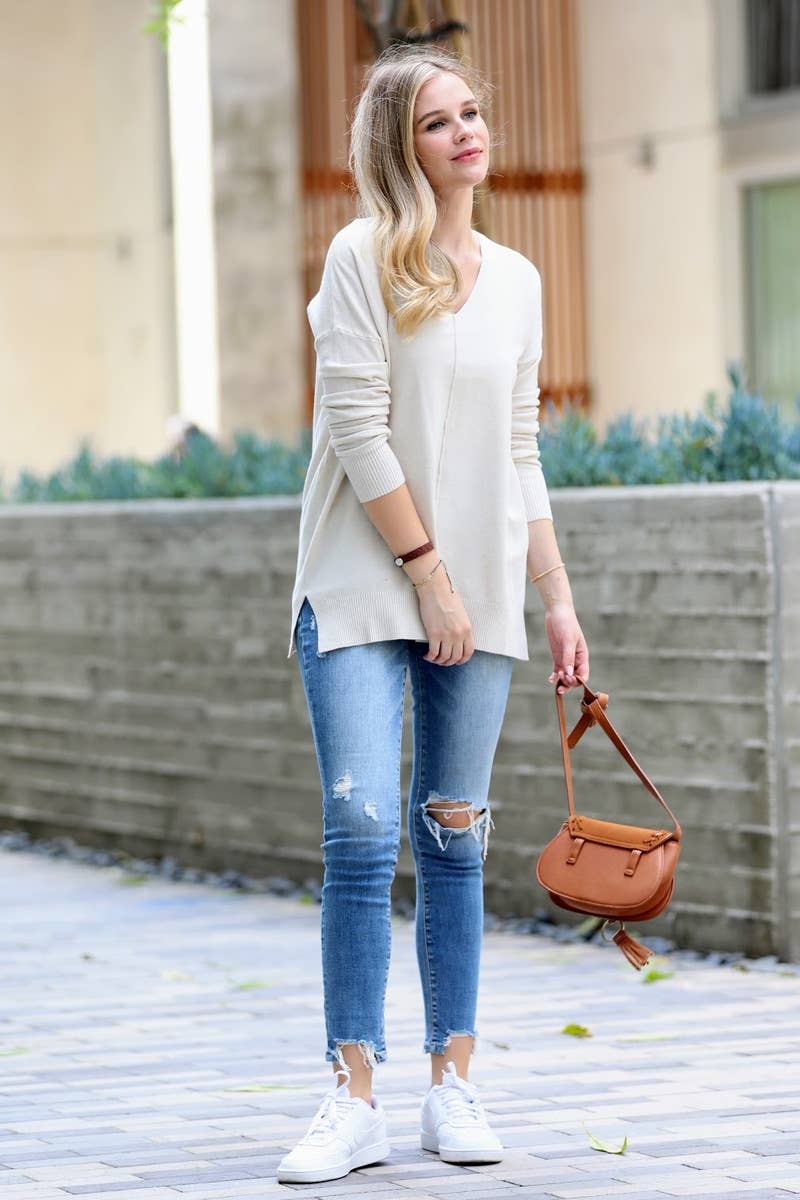 42POPS - Vendita all'ingrosso Maglia larga - Donna - "..._ Maglione con Cucitura Frontale Tinto in Capo"21