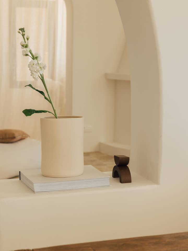 Moclem Vase for wholesale by Alfarería La Navà