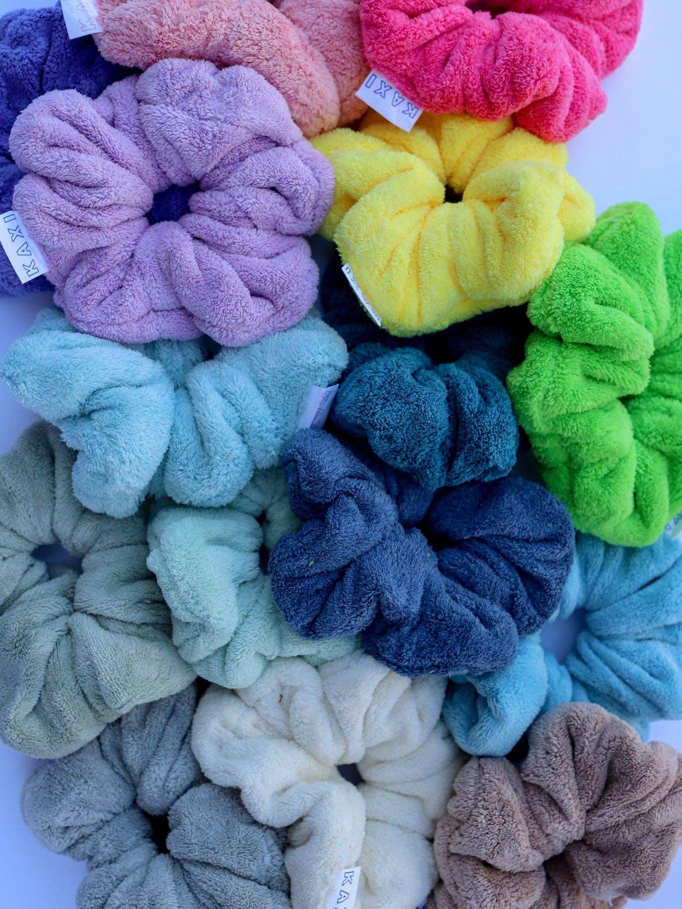 KAXI - Wholesale Scrunchie - Women's - OVERSIZED TOWEL SCRUNCHIES ( 18 COLORS )57