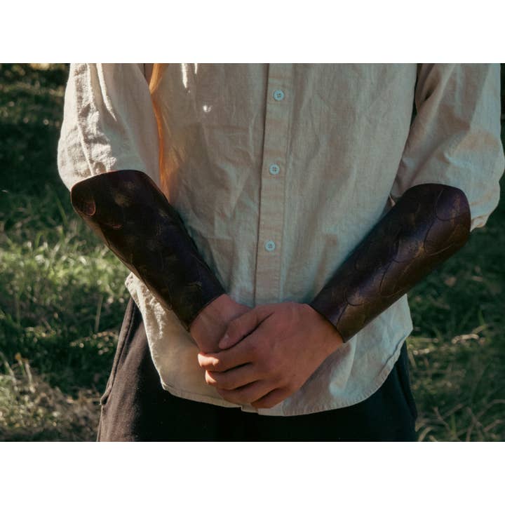 We Geek Together - Wholesale Costume - Unisex - Dragonscale Bracers3