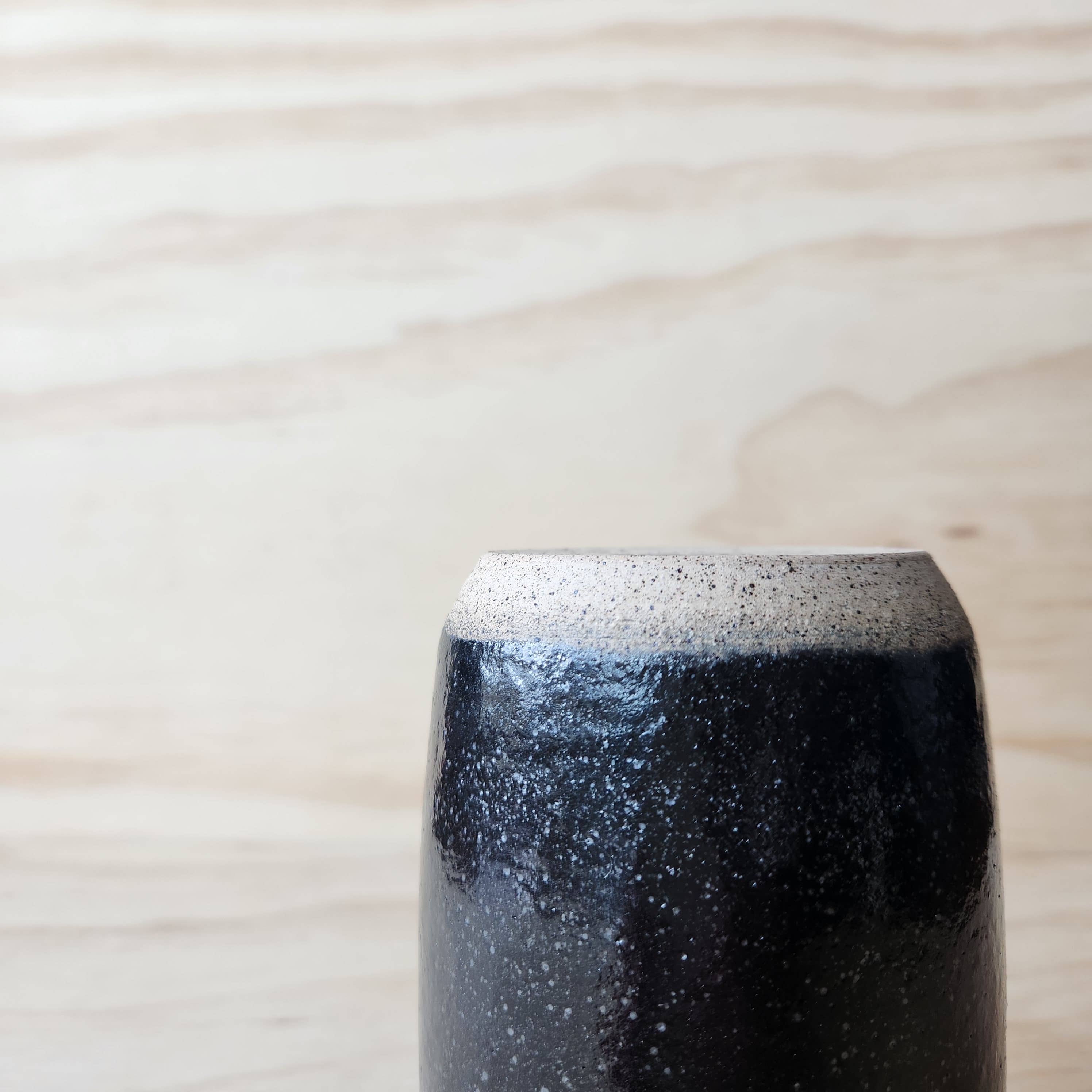 Tactile Earth - Wholesale Insulated mug/tumbler - Classic Ceramic Travel Tumbler: Charcoal Black2