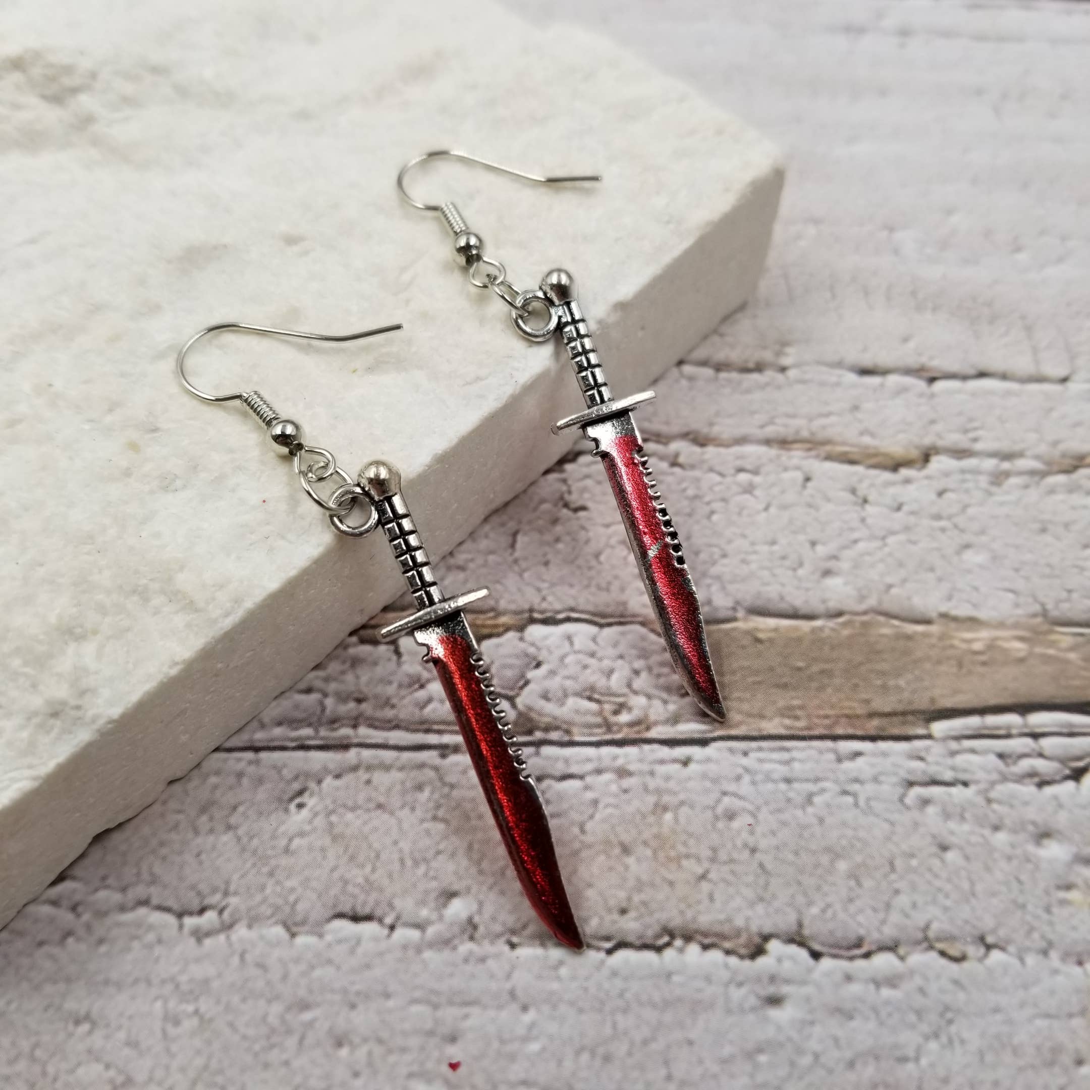 Treasure Wholesale - Wholesale Dangle Earrings - Bloody Horror Halloween Murder Weapon Earrings1