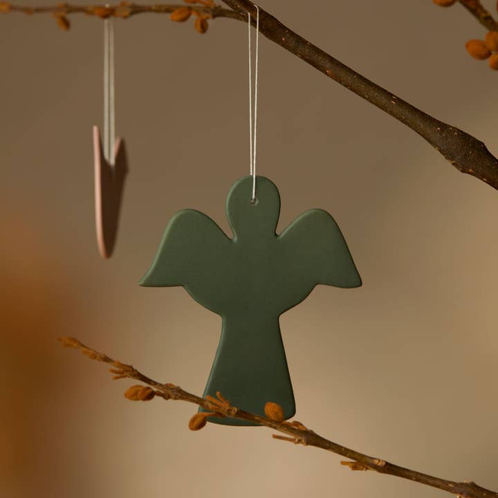 Marmoset Found - Wholesale Decorative tabletop object - Heart Decoration Icy Pink1