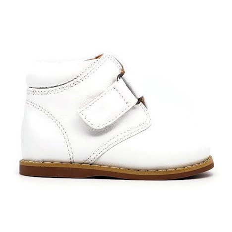 Tippy Tot Shoes - Wholesale Crib Shoes - Baby - Classic Walkers Velcro - White0