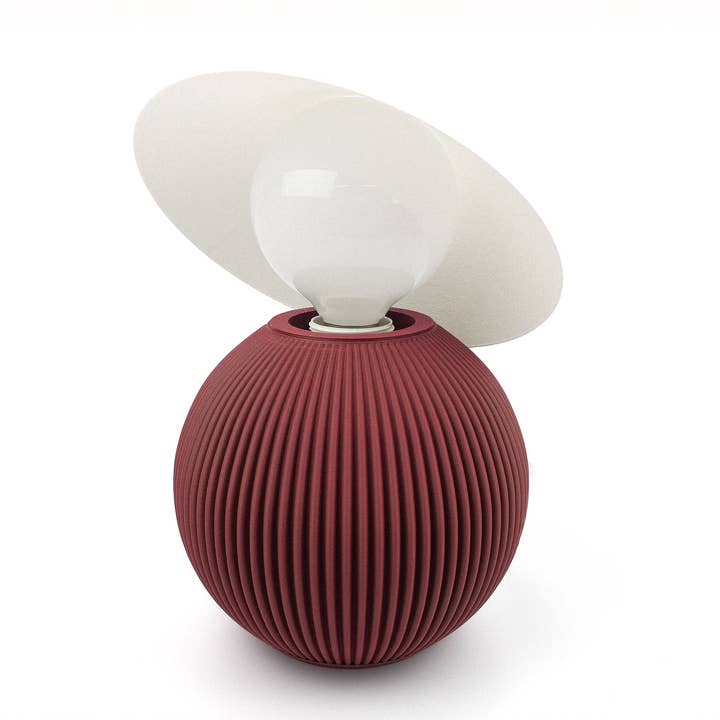 Lampe Dam Rouge pour la vente par PRZ