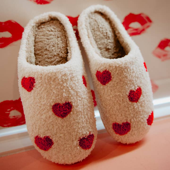 Katydid - Wholesale Slippers - Women's - Hearts ALL OVER Patterned Mother's Day Slippers