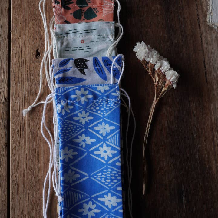 Muddy Boots Maker - Wholesale Pouch – Women’s - Cutlery / Straw Drawstring Bag / Pouch - Milkflower Blue2