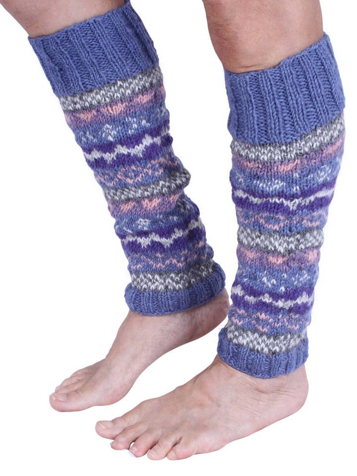 Perneiras de Lã Feitas à Mão em Tricô Clássico Fair Isle Jacarandá por atacado de Pachamama Ltd