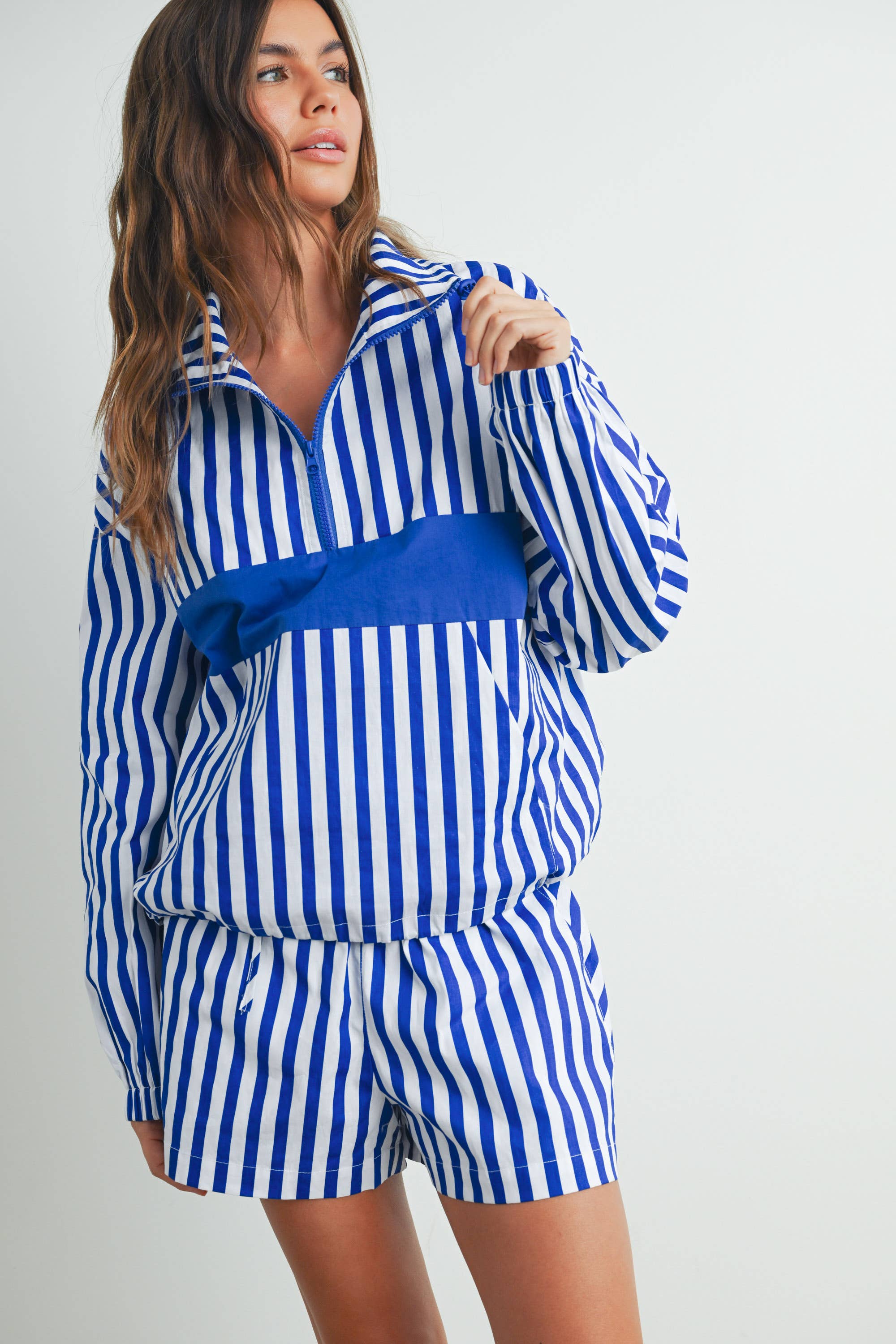 BUTTERMELON - Wholesale Sweatshirt - Women's - Drawstring Turtleneck Jacket - BMT75334