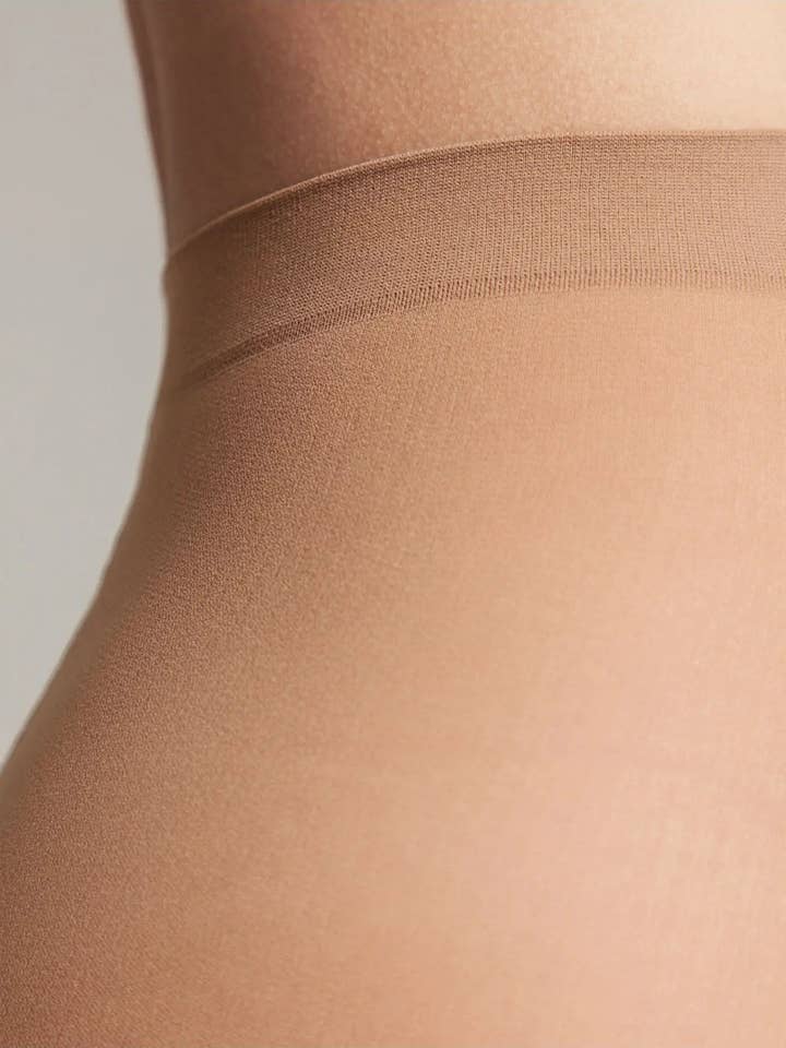 Conte Elegant - Wholesale Pantyhose - Women's - Tights Conte Solo 40 Den - Classic Pantyhose