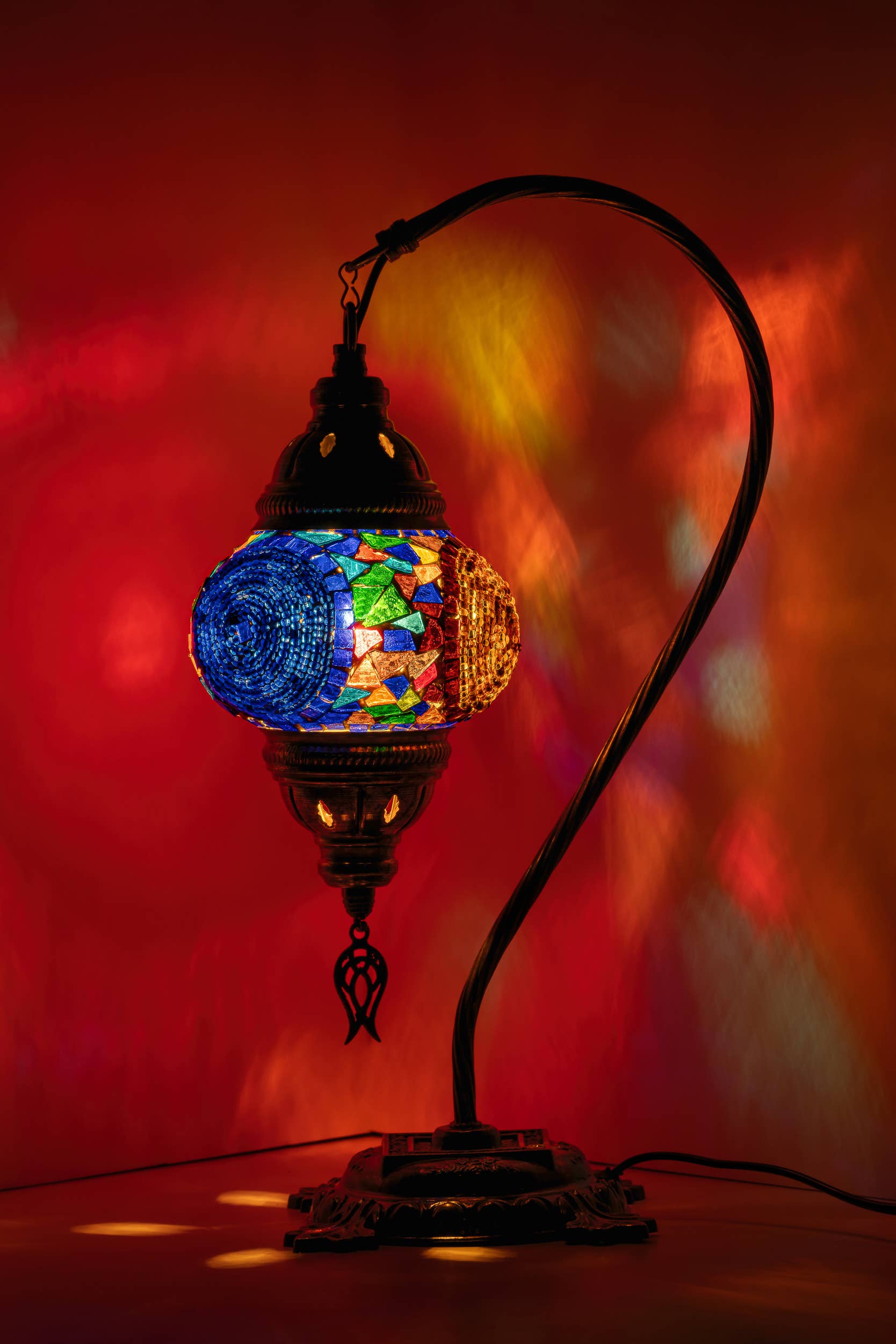 KAFTHAN - Wholesale Accent/Desk Lamp - Swan Neck Mosaic Lamps | Christmas & Holiday Decor Lighting46