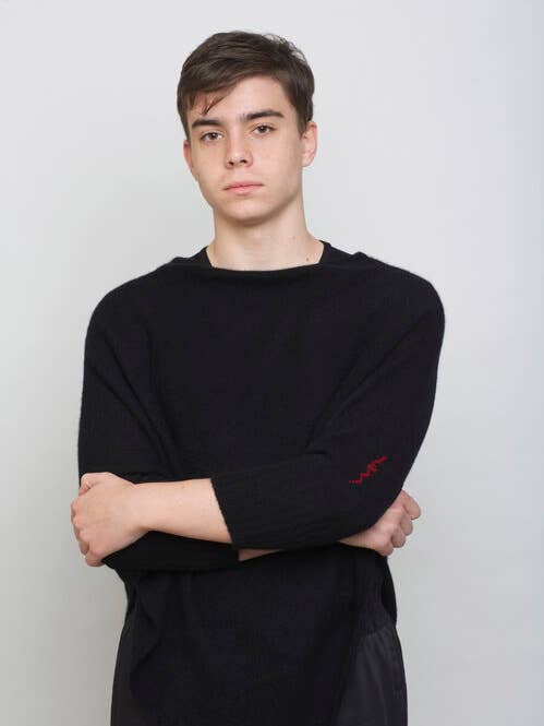 Poncho etico in cashmere per la vendita all'ingrosso da parte di KOKORO ORGANICS LTD