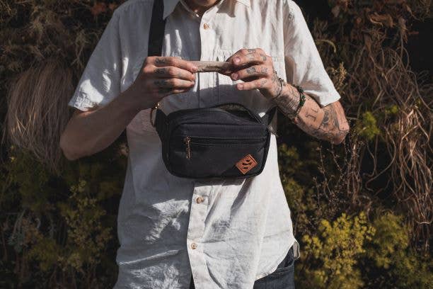 Revelry Supply - Wholesale Crossbody Bag - Women's - The Companion Crossbody37