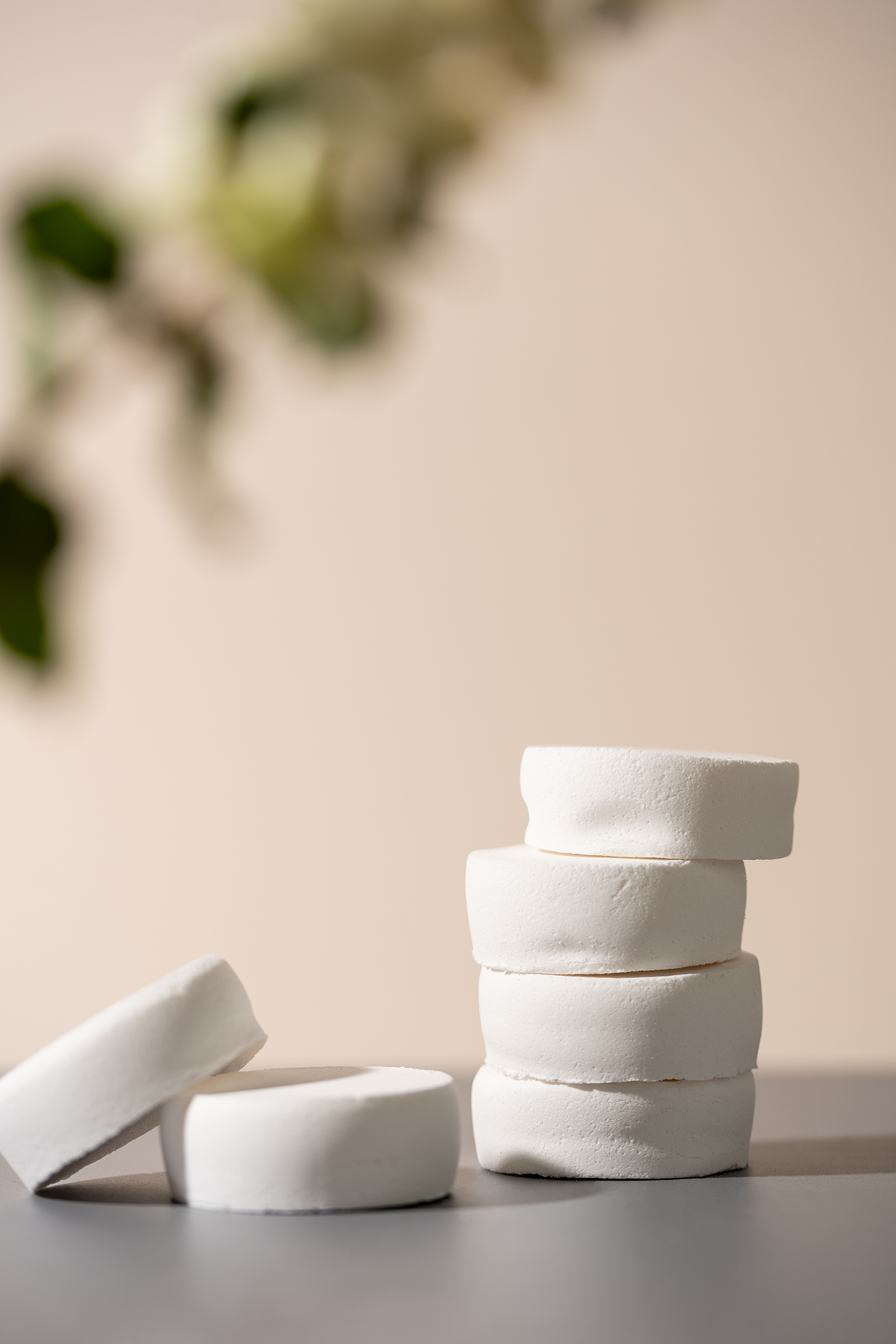 COCO & MOI - Wholesale Shower Steamer/Bomb - Vapeur de Douche Pamplemousse Rouge Rubis1