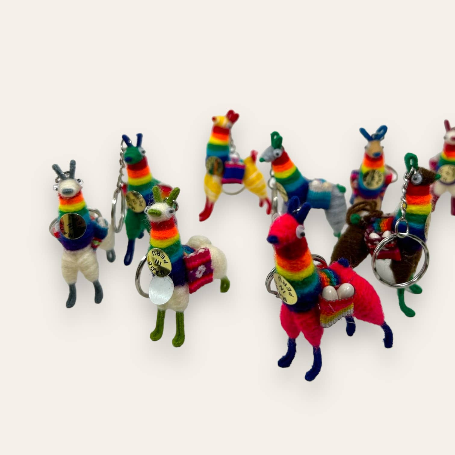 Zoe Artcrafts Corp. - Wholesale Keychain - Unisex - 50 Pack Llama Woven wool Keychain figurine Peru accesories1