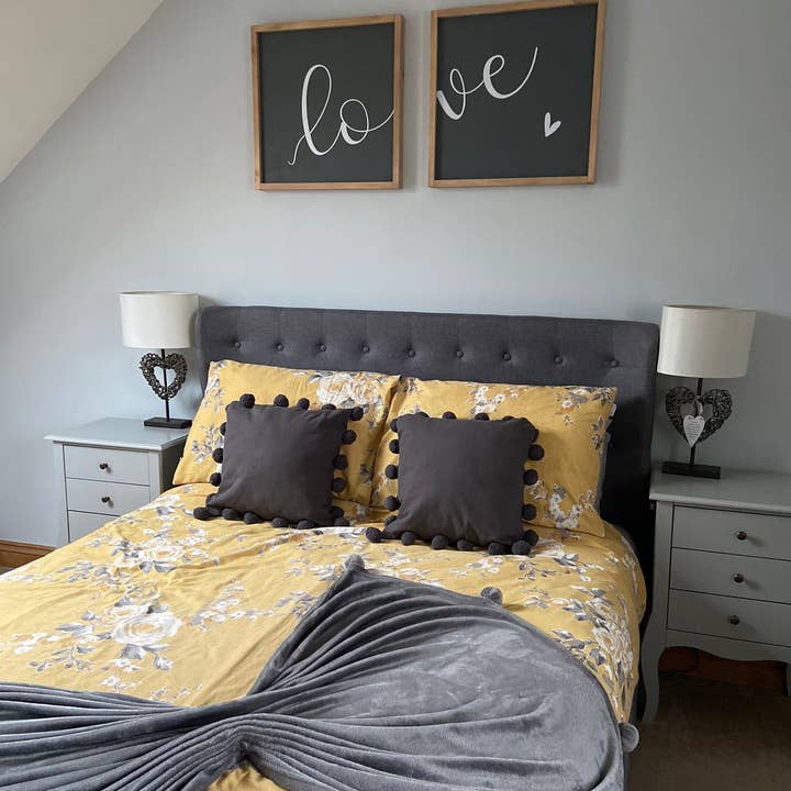 Pair of Love Signs for wholesale by Finn & I