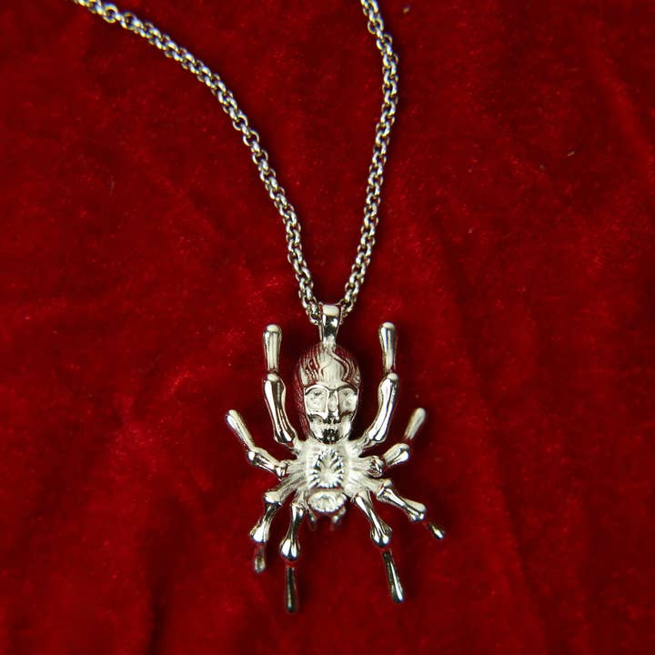 Collier Crâne d'Araignée pour la vente par Hellcats USA