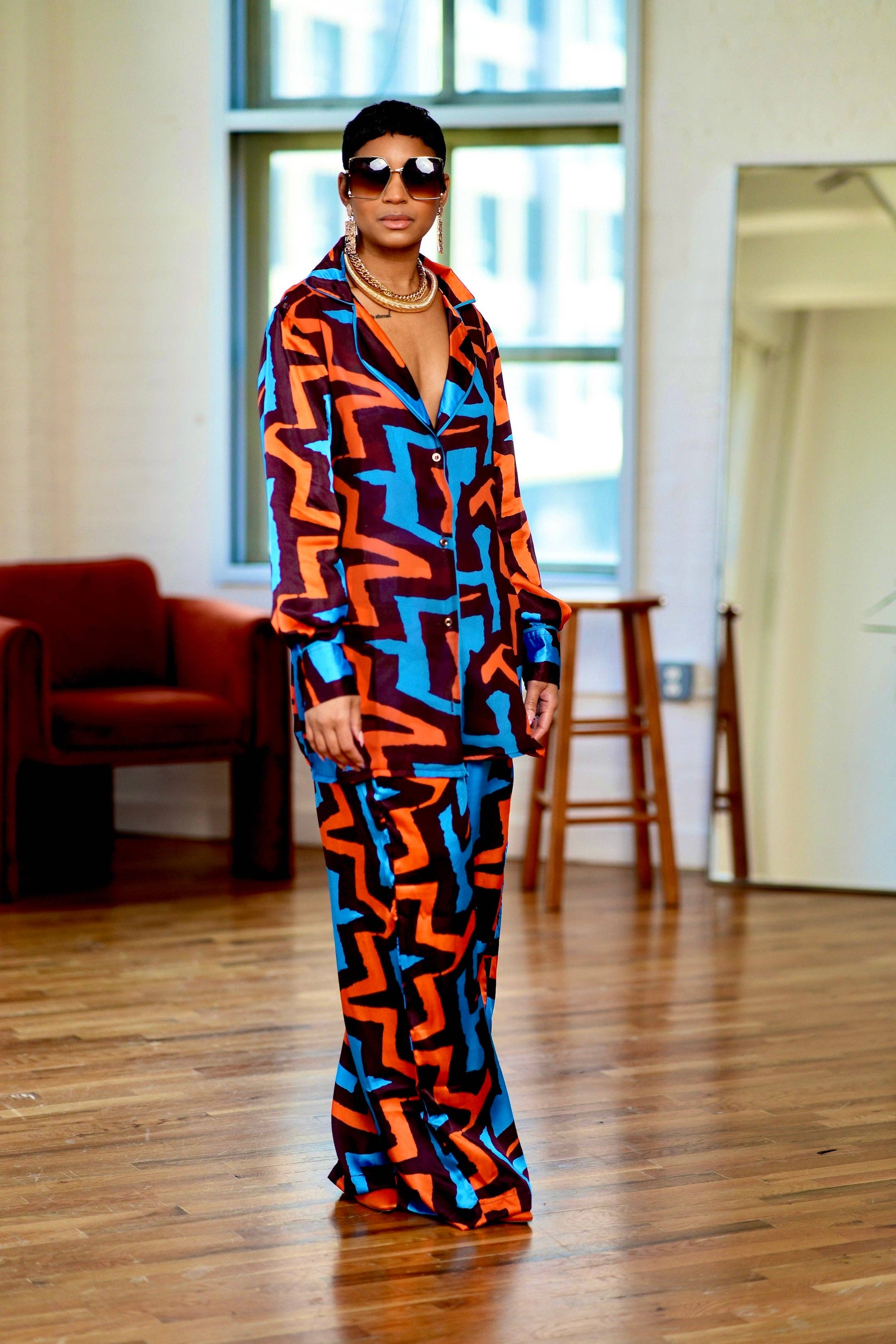 DUA MENKA - Vente Ensemble haut et pantalon (PAS d'intérieur) - Femme - Ensemble deux pièces en soie Ankara Ututu – Élégant et confortable3