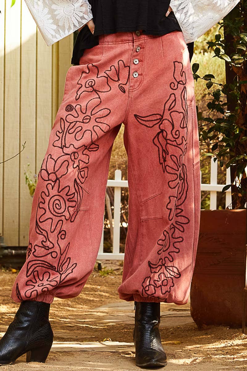 Pol Clothing - Wholesale Pants - Women's - Floral embroidered pattern solid twill pants5