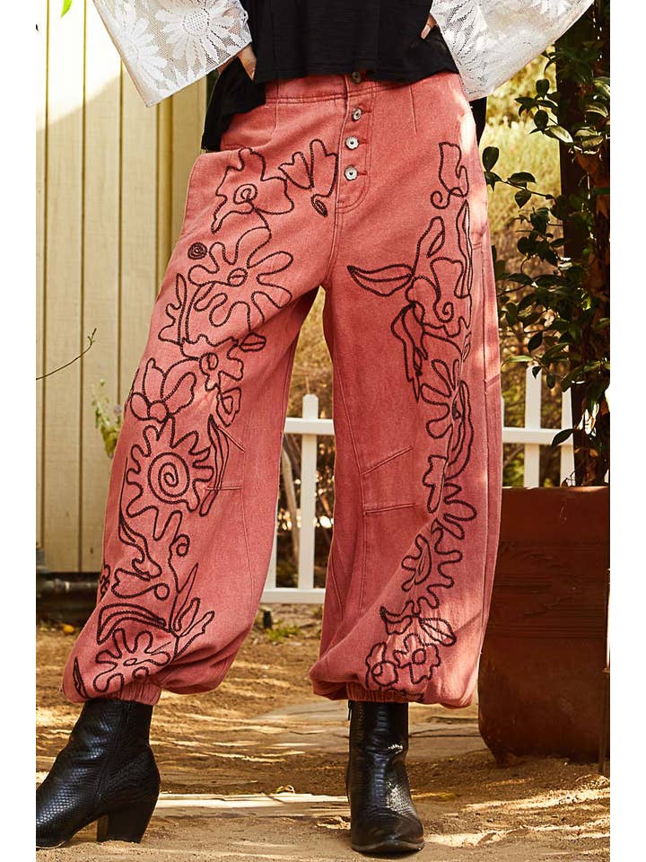 Pol Clothing - Wholesale Pants - Women's - Floral embroidered pattern solid twill pants5