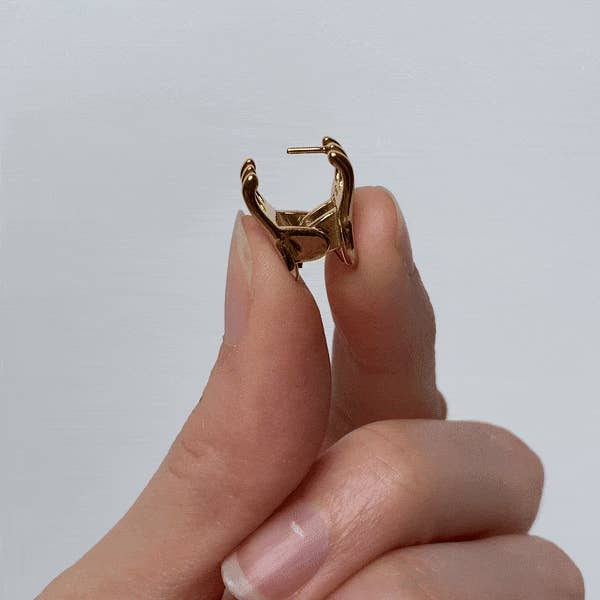 Coco Clem - Wholesale Hoop Earrings - Mini Claw Clip Hoops in 18K Gold Plated Stainless Steel9