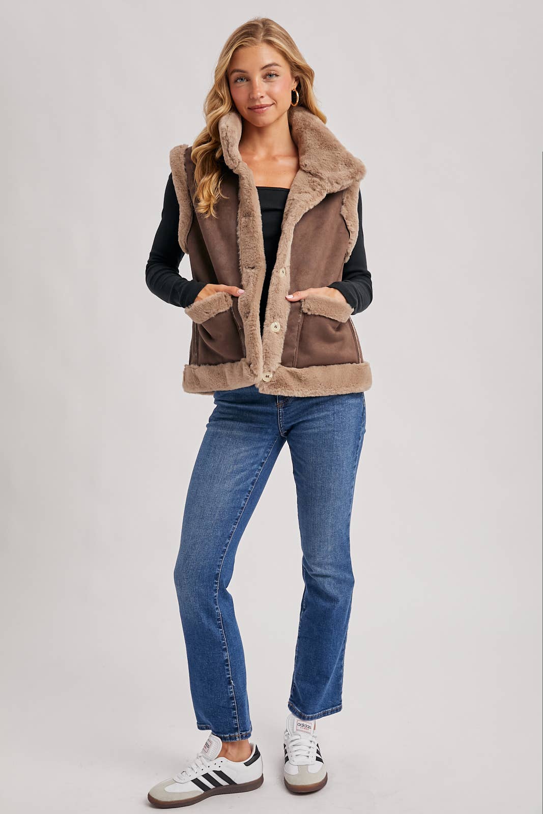 Bluivy - Wholesale Outerwear Vest - Women's - FAUX SUEDE WITH FAUX SHEARLING LINING TRIM VEST10